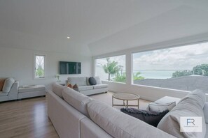 Lovely comfy lounge with beautiful views across the harbour
