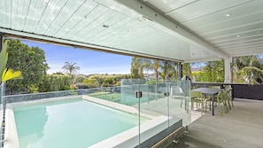Lovely pool with Outdoor dining table