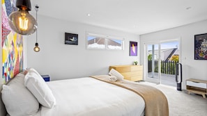 Master bedroom on upper level with walk in wardrobe (King bed)