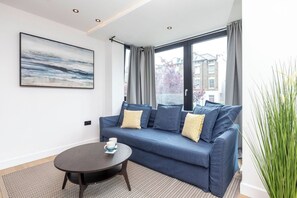 Open plan living room and kitchen