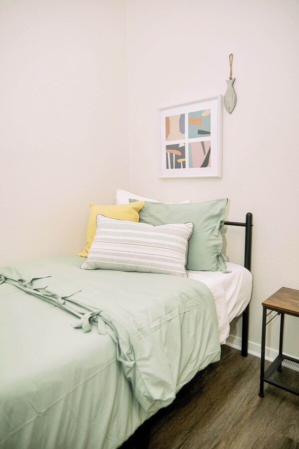 twin bed