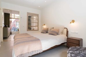 Bright and elegant bedroom