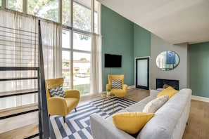 Living Room | Flat-Screen TV | Fireplace (Decorative Only) | 1st Floor