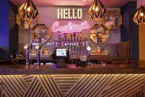 Bar (in der Unterkunft)