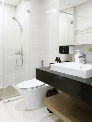 Bathroom (1)