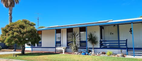 Lil Blue Beach House