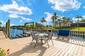 Dock Seating