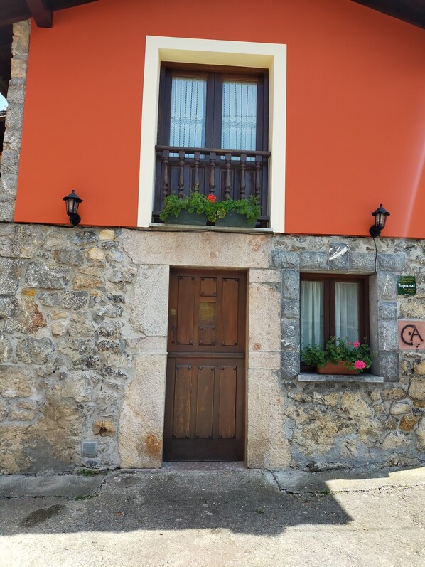 Exterior detail