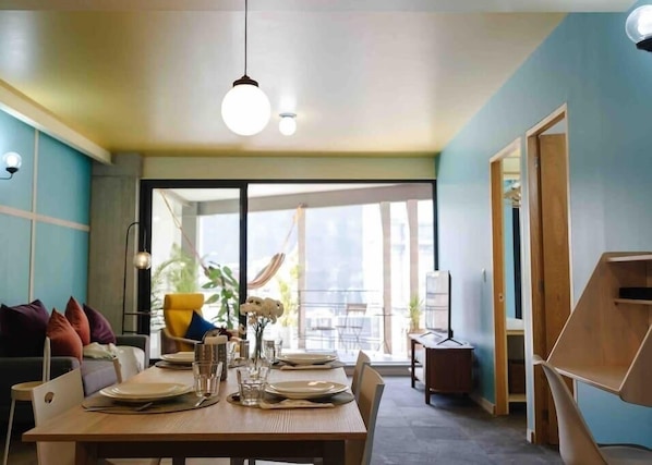 relax with lots of natural light