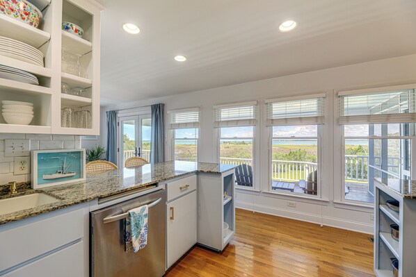 Harkers Island Vacation Rental | 4BR | 2BA | 2,546 Sq Ft | Stairs Required