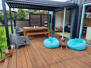 Plenty of space to relax and entertain.