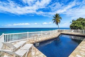 Hale Lani:Direct Oceanfront Massive Pool, Gated, Remodeled Beauty