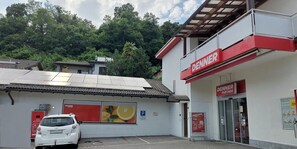 Parking of 33 m2 Reserved for the apartment