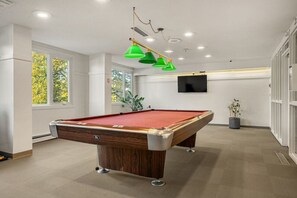 Spielezimmer