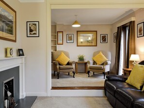 Spacious living room | Oak Apple House, Keswick