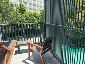 2br at The Deck Great location & sea view pool (12818)
