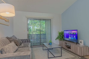 "Cozy living room, perfect for relaxing."