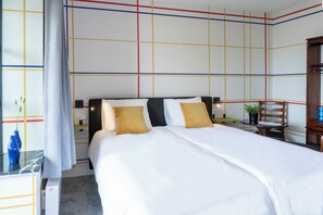 Slaap lekker bij Bed en Koffie Central – jouw gezellige uitvalsbasis in Hotel Centrum Tilburg, perfect voor een magische Efteling overnight!