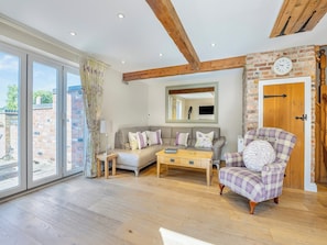 Open plan living space | Jockhedge- The Rose - Jockhedge, Burgh Le Marsh, near Skegness