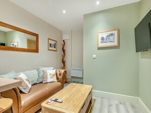 Living area | Wisteria Cottage, South Cerney, near Cirencester