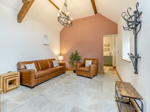 Living area | Ty Bach - Pen Isa’r Llan, Bala