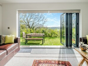 Open plan living space | Trafalgar - Fair Isle Holiday Cottages, Newport