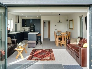 Open plan living space | Trafalgar - Fair Isle Holiday Cottages, Newport