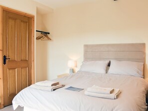 Comfortable double bedroom | Gran’s Cottage, Askrigg