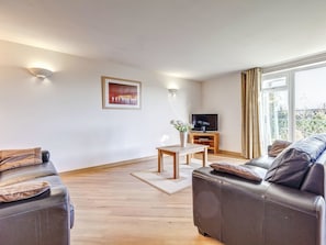 Open plan living space | 4 Red Rock - Red Rock Apartments, Dawlish Warren