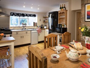 Kitchen/diner | Lumley Cottage, Thornton-le-Dale