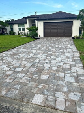 Paver driveway - parking for 4 cars