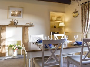 Light and airy dining room | Mont Stewart Cottage, Whiting Bay, Isle of Arran