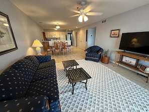 Open Floor Plan Living/Dining