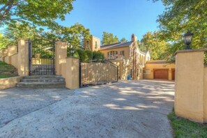 Mae's Italian Villa with  Private Gate