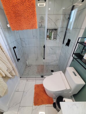 Walk in shower 