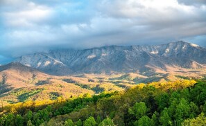 Majestic Mountain Views - Mt LeConte - Incredible Views