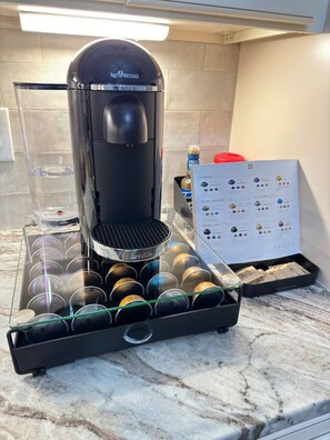 Kaffe och/eller kaffebryggare
