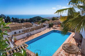 Piscina comunitaria