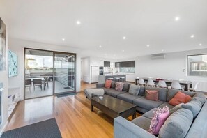 Lounge (2)