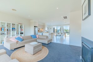 Lounge (2)