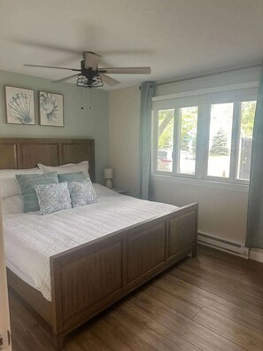 primary bedroom king bed