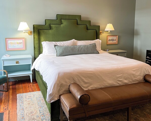 The Poseidon Suite- one king size bed with adjoining small bedroom with 2 twin beds
