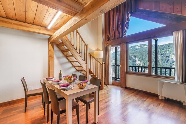Living and dining room