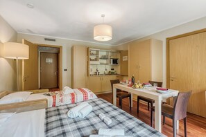 Wohn- und Esszimmer