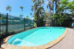 Complex pool