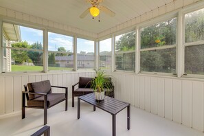 Furnished Sunroom