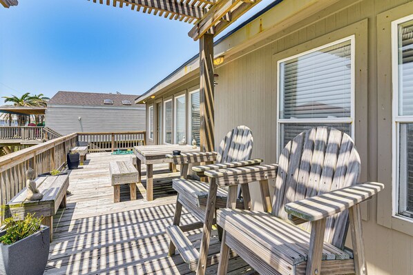 Galveston Vacation Rental | 2BR | 2BA | 1,000 Sq Ft | Stairs Required