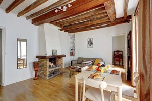 The open-plan living, kitchen and dining area