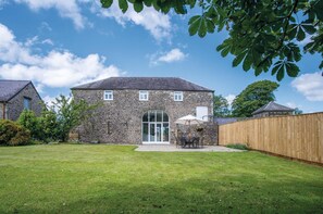 The Granary - 3 Bed Barn Conversion - Llawhaden (20192)