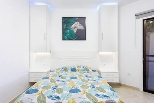 Bedroom (1)